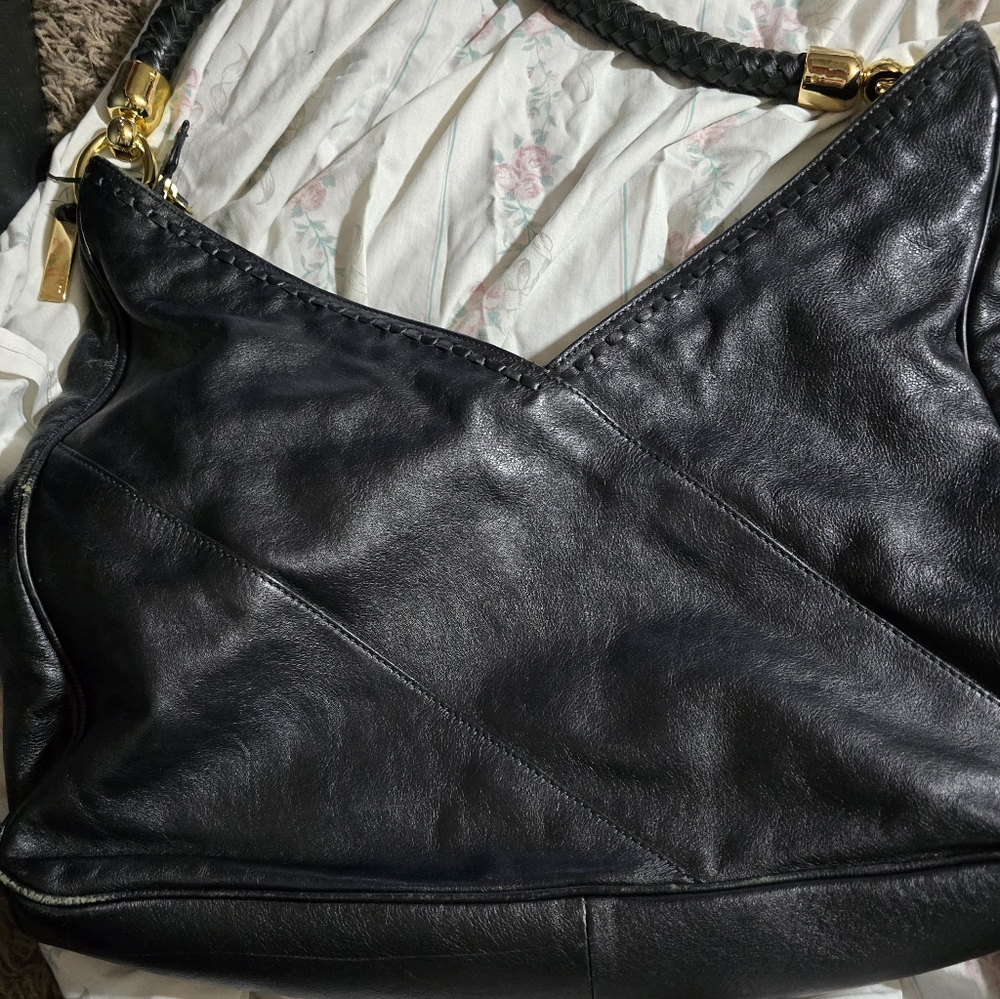 Beautiful Large Leather Bag - Picture 2 of 4